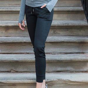 Zyia Black Unwind Joggers (S)